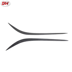 For Alfa Romeo Giulia 2017-up Automobile Dry Carbon Fiber Stick-on Light Trim Headlight Eyebrow Stickers